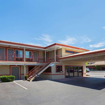 Econo Lodge Hurricane Zion Park Area Kültér fotó