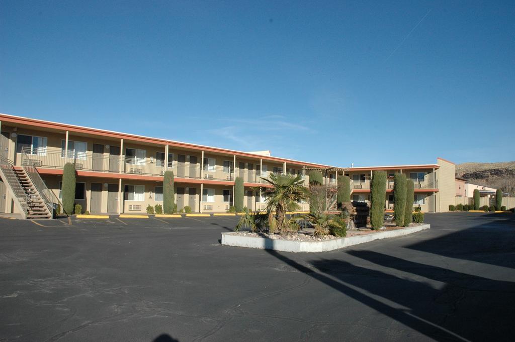 Econo Lodge Hurricane Zion Park Area Kültér fotó